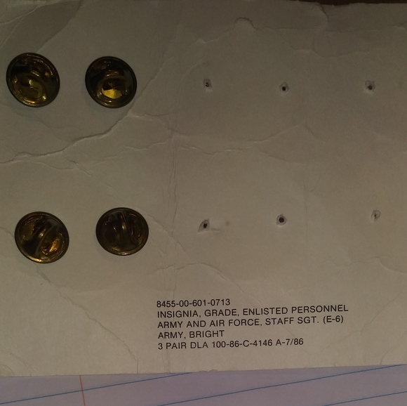 🇺🇸 Army & Air Force Enlisted Staff Sgt pins - Picture 4 of 4